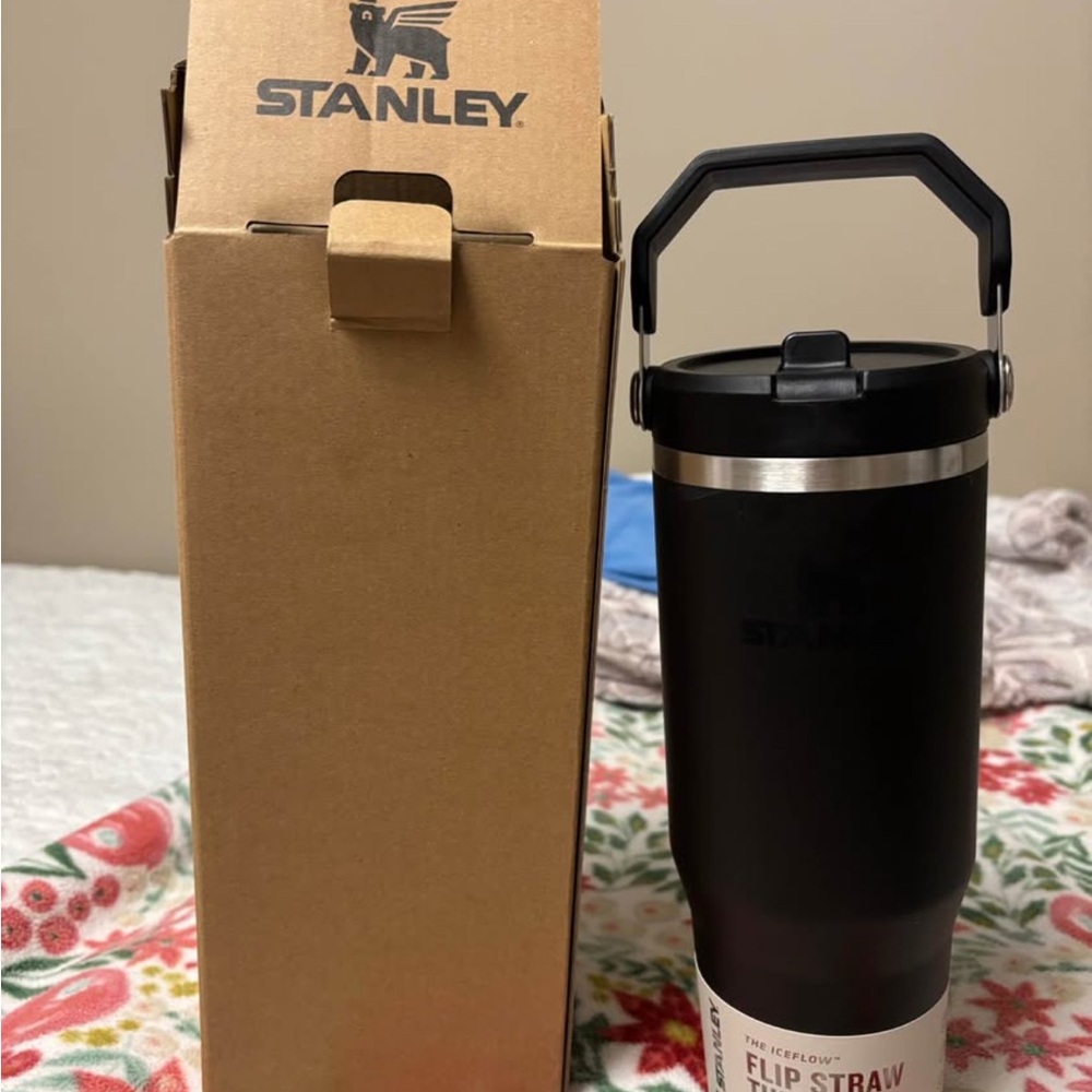 Stanley Matte Black Tumbler with Flip Straw